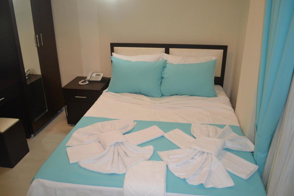Mavi Hotel Fethiye Kamer foto