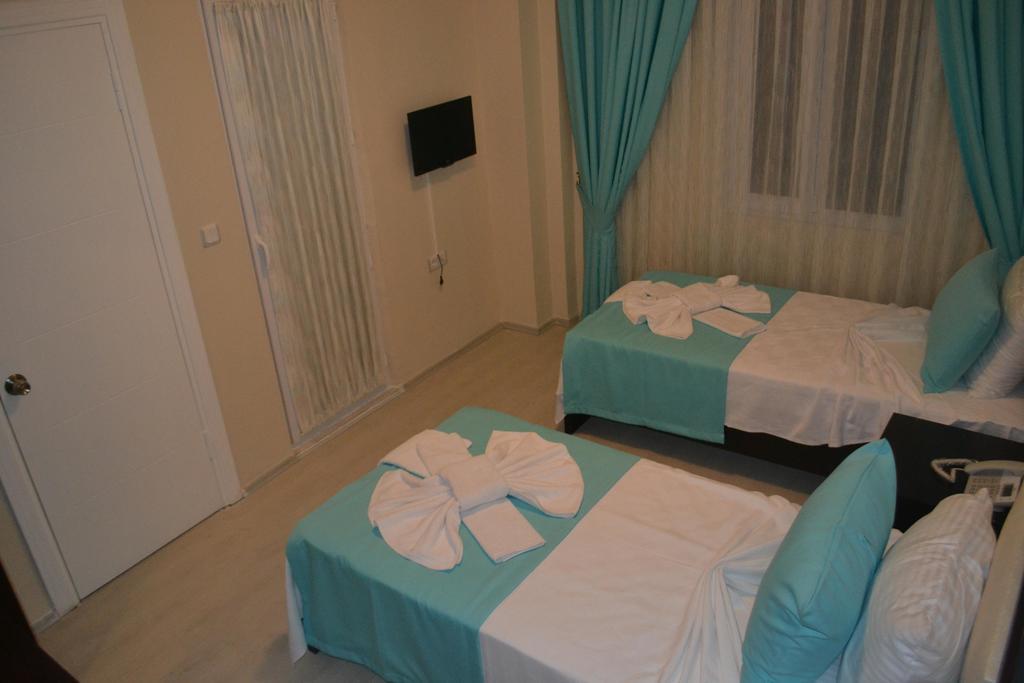 Mavi Hotel Fethiye Kamer foto